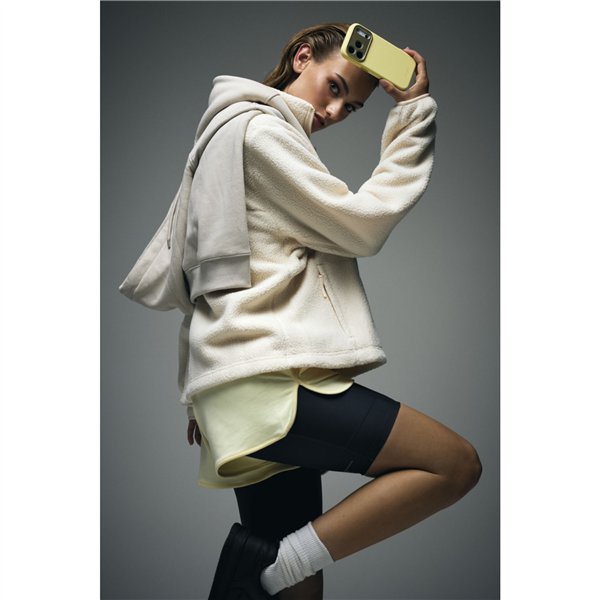 Decoded AntiMicrobial Silicone Backcover iP 17 Pro  Yuma Yellow