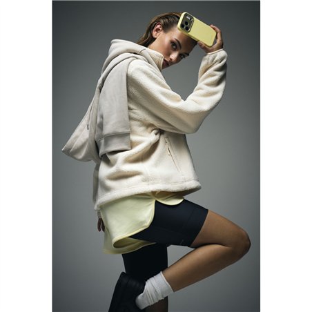 Decoded AntiMicrobial Silicone Backcover iP 17 Pro  Yuma Yellow