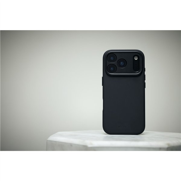 Decoded AntiMicrobial Silicone Backcover iP 17 Pro Max Black