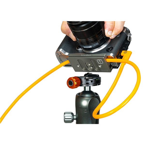 Tether Tools TetherPro USB-C su USB-C angolo retto arancione