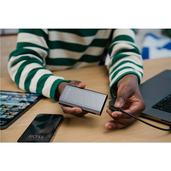 Verbatim TurboMetal SSD      1TB USB4 r/w 3700/3600 MB/s    32021