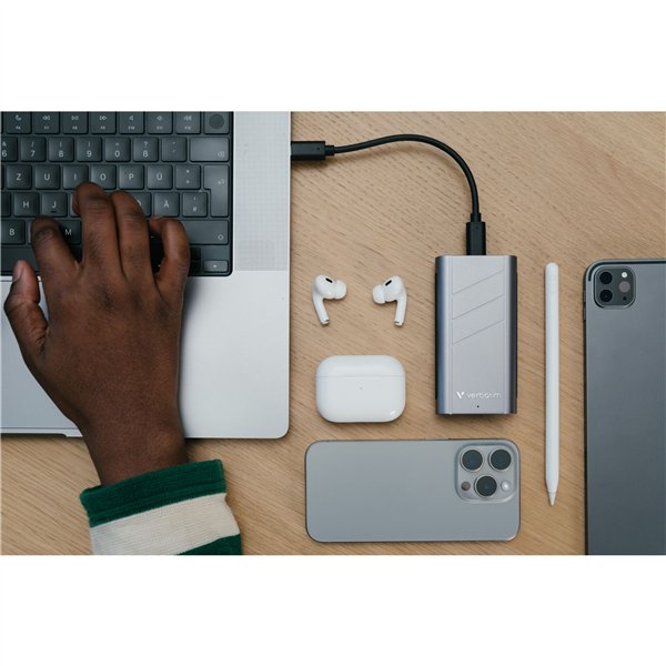 Verbatim TurboMetal SSD      1TB USB4 r/w 3700/3600 MB/s    32021