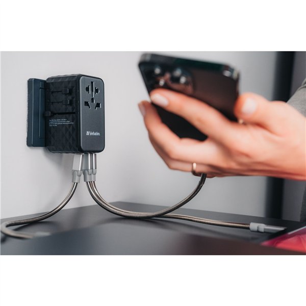 Verbatim GaN III adattatore da viaggio univer.100W UTA-06 32121