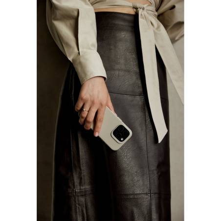 Decoded AntiMicrobial Silicone cust.post.iPhone 16 Pro Max Clay