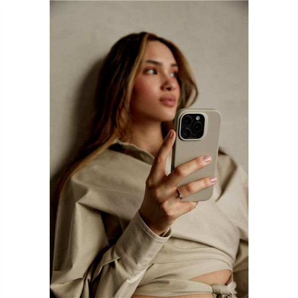 Decoded AntiMicrobial Silicone cust.post.iPhone 16 Pro Max Clay