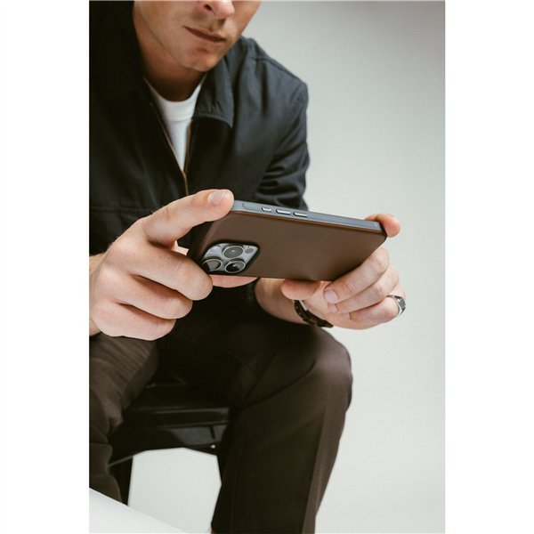 Nomad Modern Leather Case iPhone 16 Pro Max Rustic Brown Horween