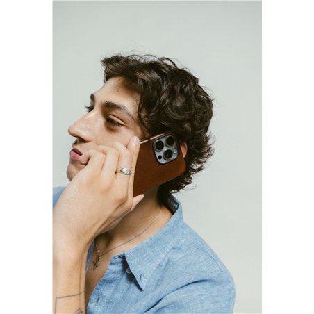 Nomad Traditional Leather Case iPhone 16 Pro Brown