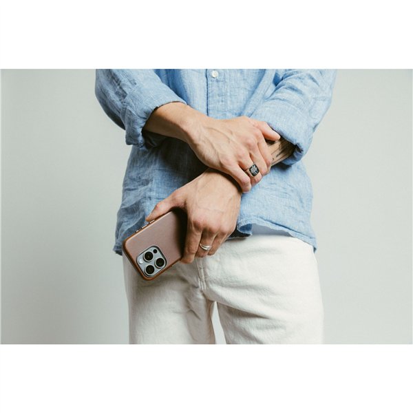 Nomad Traditional Leather Case iPhone 16 Pro Max Brown