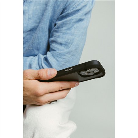 Nomad Rugged Case iPhone 16 Pro Black