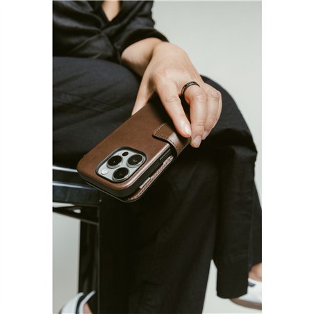 Nomad Modern Leather Folio iPhone 16 Pro Brown