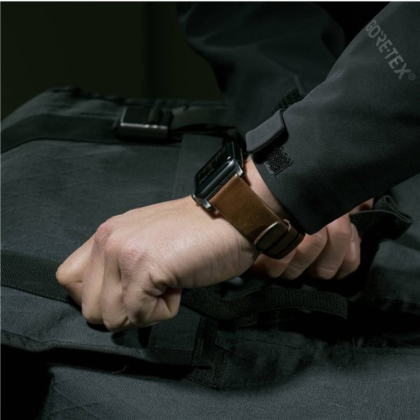 Nomad Strap Modern Lthr. Brown Connect. Silver 46/49mm