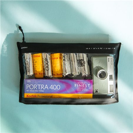 Moment Reusable Travel Film Pouch 2L Black