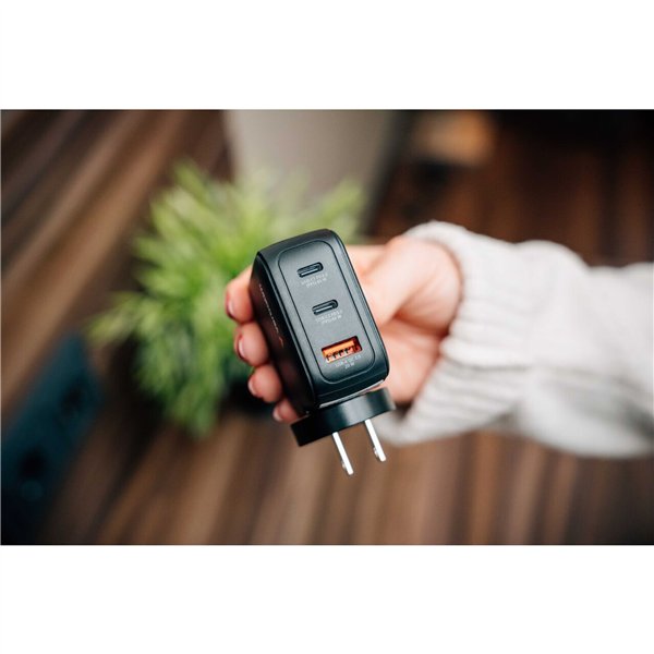 Verbatim Mini GaN Charger 65W mit Display 2xUSB-C +1xA   30238