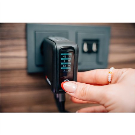 Verbatim Mini GaN Charger 140W mit Display 3xUSB-C +1xA   30240