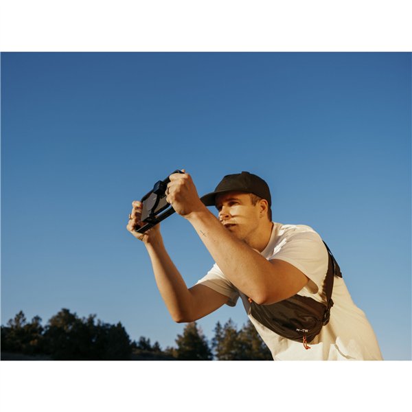 Moment Mobile Filmmaker Cage for MagSafe