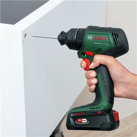 Bosch AdvancedImpact 18V trapano avvit. battente a batt.