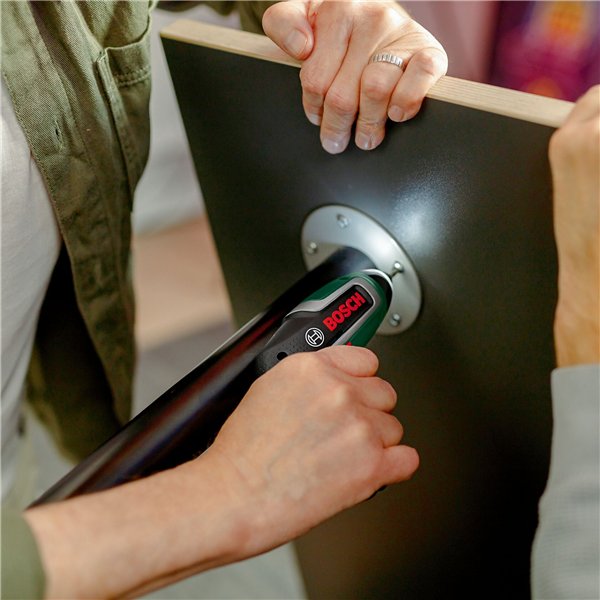 Bosch IXO 7 + 32pz. Bit-Set cartone