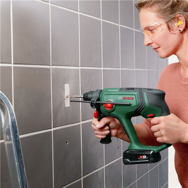 Bosch UniversalHammer 18V