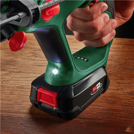 Bosch UniversalHammer 18V 1x4Ah