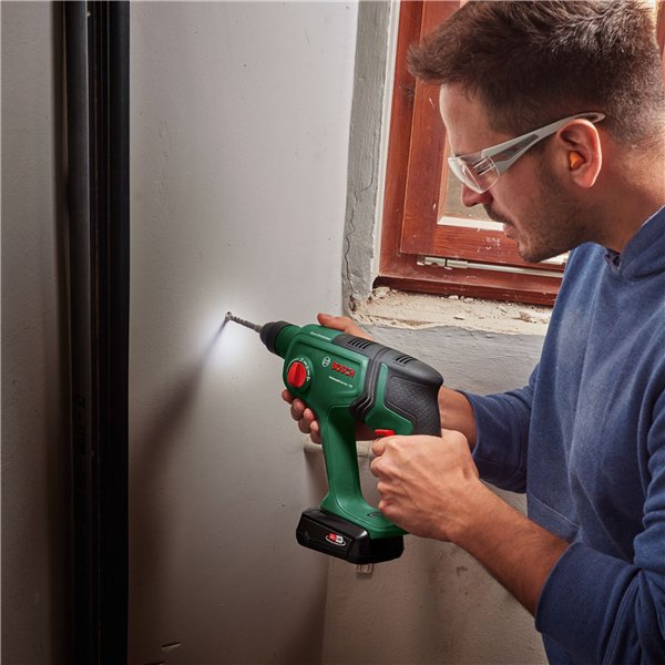 Bosch UniversalHammer 18V 1x4Ah