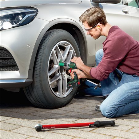 Bosch UniversalImpactDrive 18V- 350