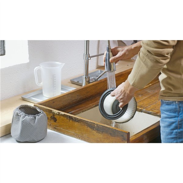 Bosch UniversalVac 15 UNI