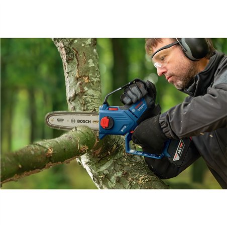 Bosch GKE 18V-20 sega da potatura a batteria