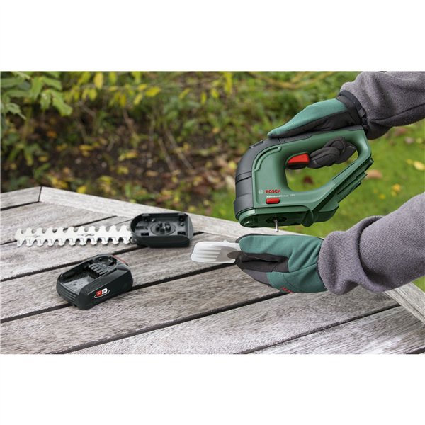 Bosch AdvancedShear 18V-10 cesoia da giardinaggio a batt.