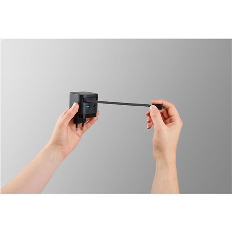 Intenso Power Adapt. W65ACIC 65W 2xUSB-C/USB-A ausziehb.Kab. schw