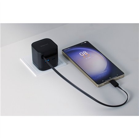 Intenso Power Adapt. W65ACIC 65W 2xUSB-C/USB-A ausziehb.Kab. schw