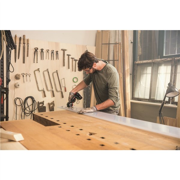 Bosch AdvancedCut 18 Akku-Säbelsäge