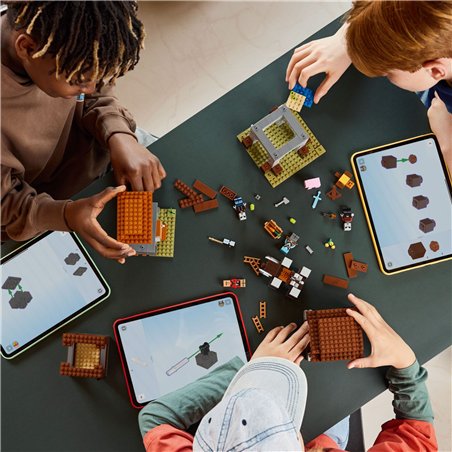 LEGO Minecraft 21278 The Pillager Outpost and Ravager