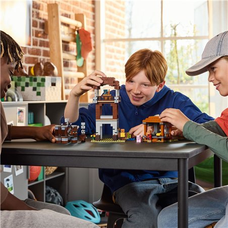 LEGO Minecraft 21278 The Pillager Outpost and Ravager