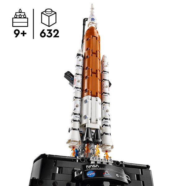 LEGO Technic 42221  NASA Artemis Space Launch System Rocket