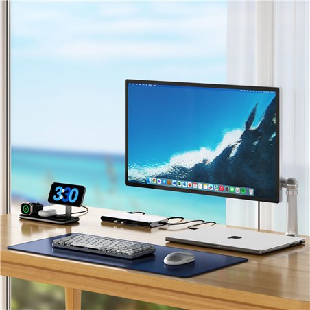 Satechi Vegan-Leather Premium Desk Mat Blue