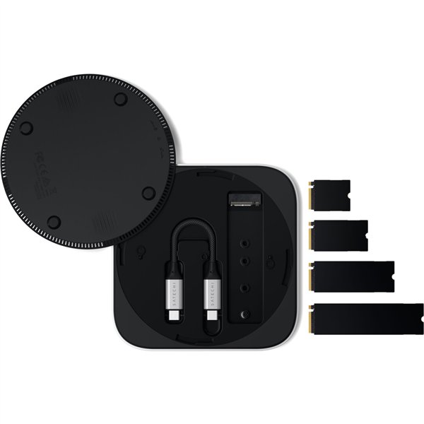 Satechi USB4 Slim NVMe SSD Enclosure silver