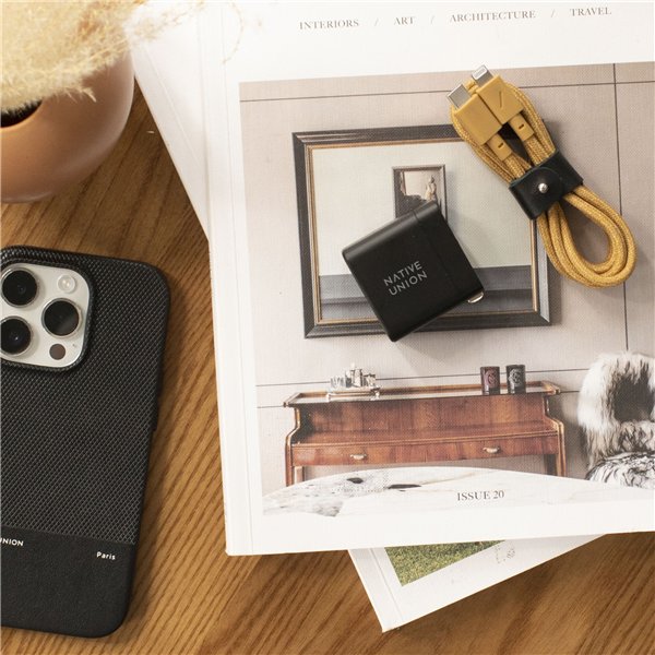 Native Union 35W Dual USB-C Fast GaN PD Wall Charger Black