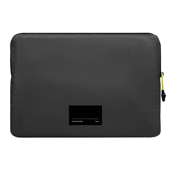 Native Union Ultralight Sleeve for MacBook 13  Black
