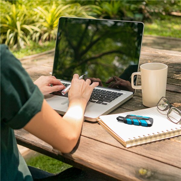 ADATA SSD esterno SC740  500GB Plug&Go blu 1050/1000 MIL.STD