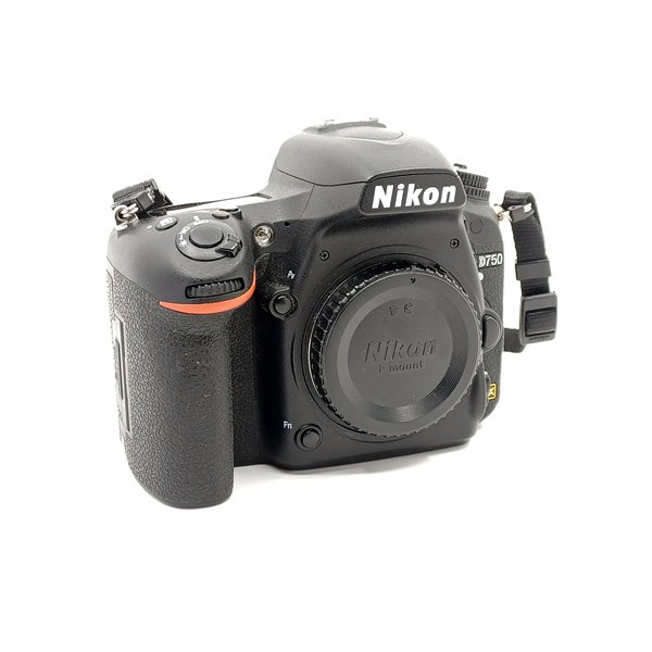 Nikon D750 (Nital)