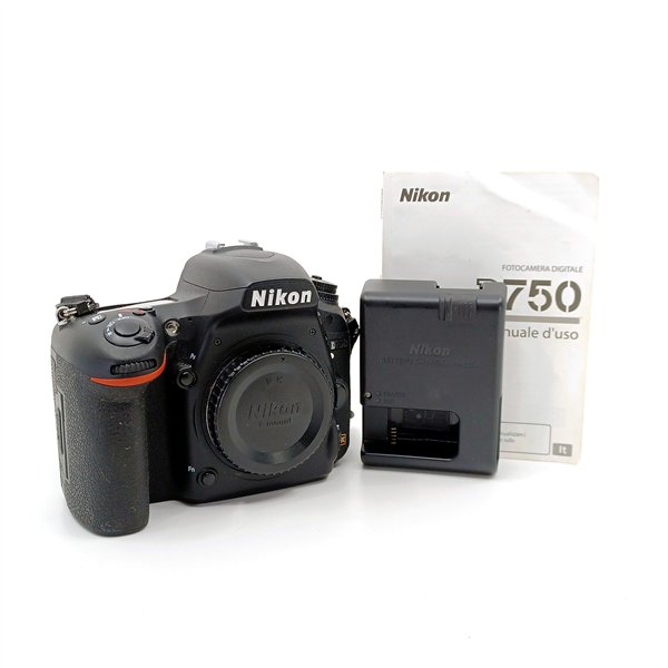 Nikon D750 (Nital)