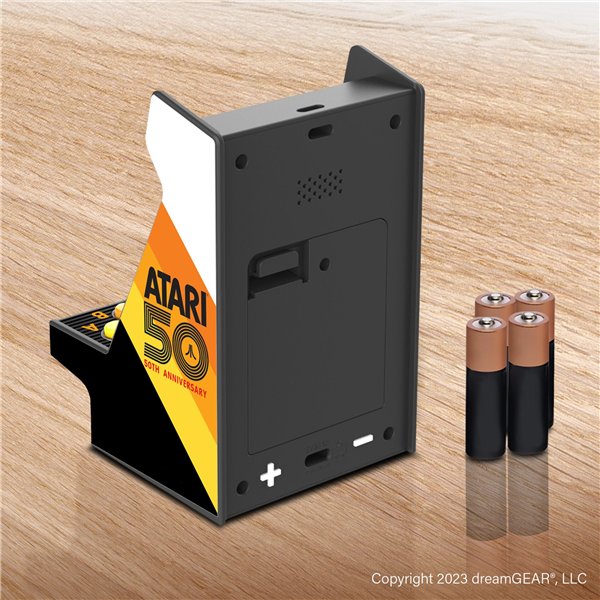 dreamGear My Arcade NANO PLAYER PRO 4.8   ATARI