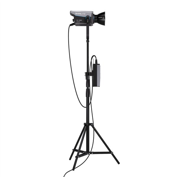 Nanlite FC-720C Full-Color Reportage-Studio-Scheinwerfer