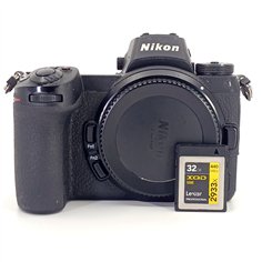 Nikon Z6 corpo (Nital) + Lexar XQ-D 32GB 2