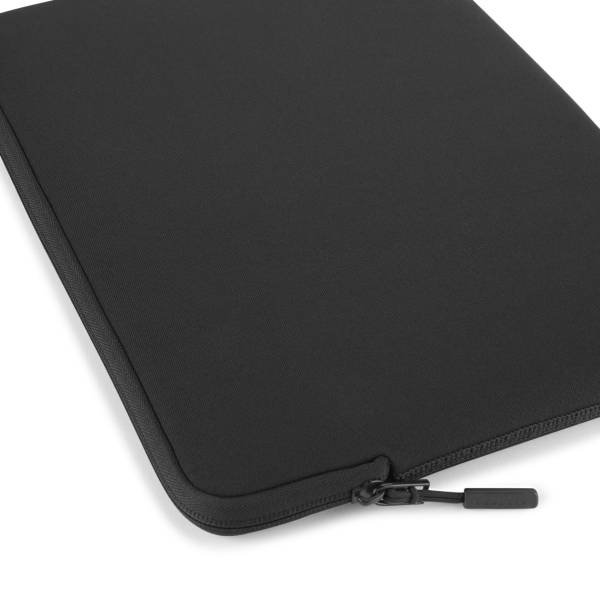 Pipetto Classic Fit Sleeve MacBook Air 15  Black