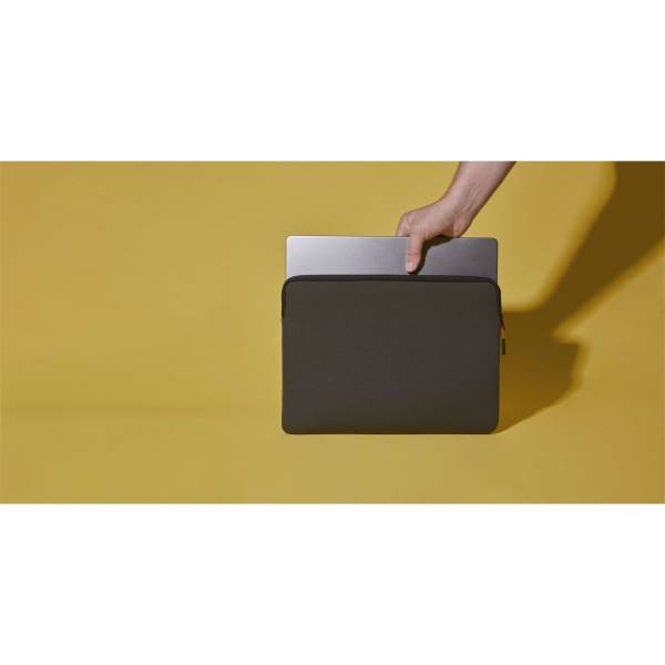 Pipetto Classic Fit Sleeve MacBook Air 15  Black