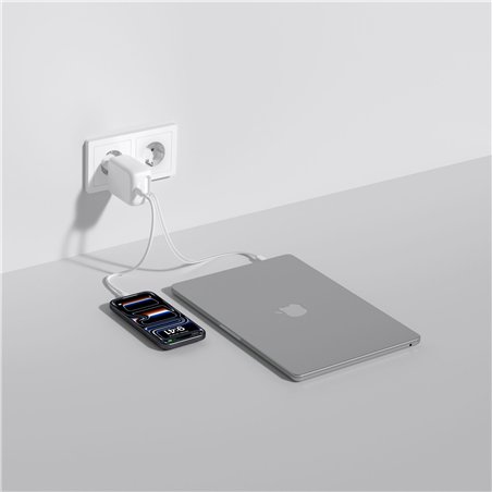 Belkin BOOST Charge Pro 67W Dual GaN einziehb.Kabel ws WCH022kqWH