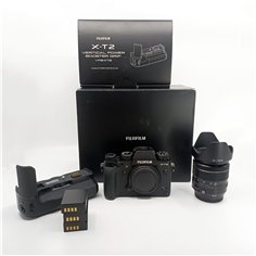 Fujifilm X-T2 + XF 18-55/2,8-2,8 L OIS + Fash x8 + Grip VPB XT2 (5 batterie totali)