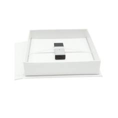 Deknudt S66DJ4 bianco 8x8 scatola per chiavetta USB 2