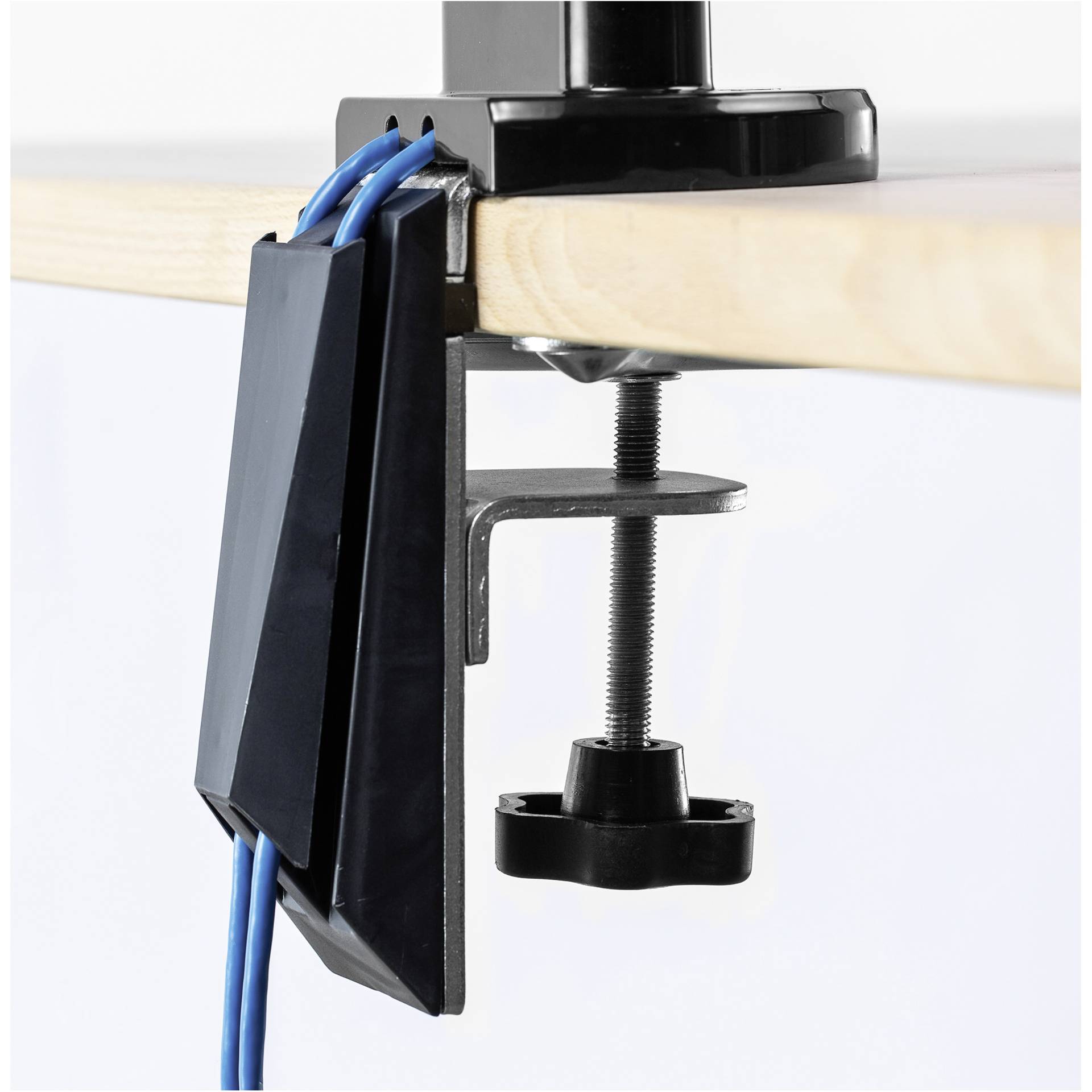 Fellowes Platinum Series Triple Monitor Arm